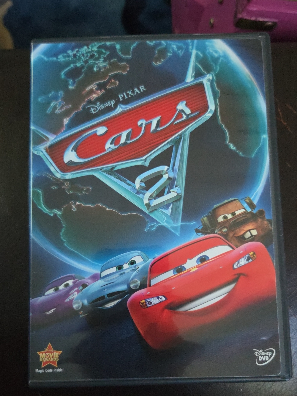 Cars 2 (Red) - Official DVD